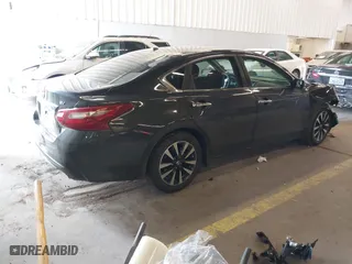 2018 Nissan Altima 2.5 SV with VIN 1N4AL3AP4JC235970, listed as a IAAI auction lot 41636924 with 78,585 mi miles. Bid and sale history available at carsss.com. Image 4.
