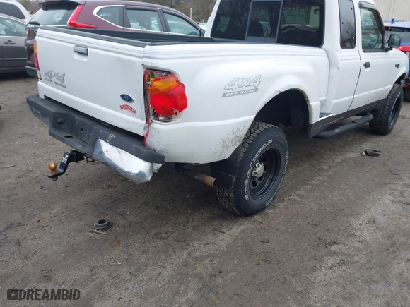 1999 Ford Ranger XLT with VIN 1FTZR15X8XTA07635, listed as a IAAI auction lot 41729144 with 168,234 mi miles. Bid and sale history available at carsss.com. Image 6.