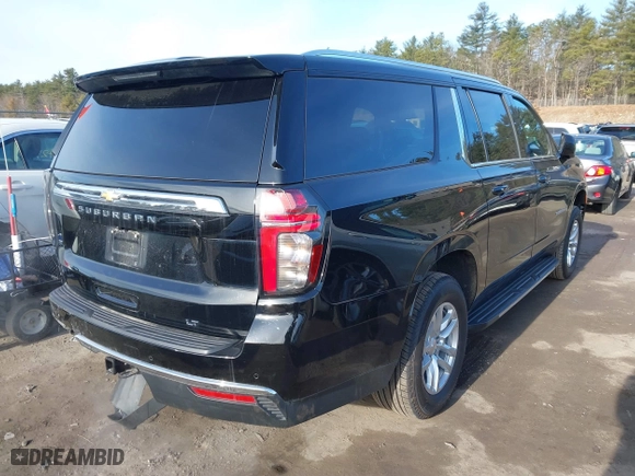 2024 Chevrolet Suburban LT with VIN 1GNSKCKD6RR167614, listed as a IAAI auction lot 41747300 with 17,326 mi miles. Bid and sale history available at carsss.com. Image 4.