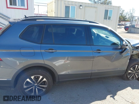 2022 Volkswagen Tiguan S with VIN 3VV1B7AX9NM055507, listed as a IAAI auction lot 41383597 with 25,546 mi miles and . Bid and sale history available at DreamBid. Image 14.
