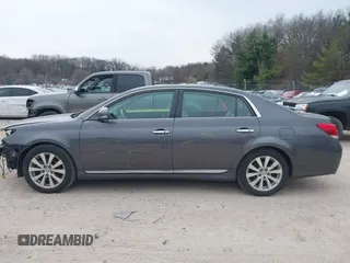 2011 Toyota Avalon with VIN 4T1BK3DB8BU392152, listed as a IAAI auction lot 41991123 with 147,297 mi miles and . Bid and sale history available at carsss.com. Image 15.