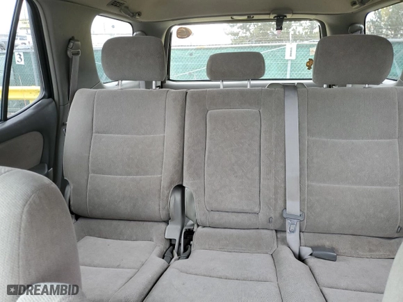 2004 Toyota Sequoia SR5 with VIN 5TDBT44A74S215534, listed as a Copart auction lot 50043435 with 244,629 mi miles and Clean Title. Bid and sale history available at carsss.com. Image 10.