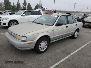1993 Nissan Sentra z VIN 1N4EB31F1PC780691, wystawiony jako Copart lot #76421254 z przebiegiem 138 072 mil mil oraz Czysty tytuł • Clean title. Historia ofert i sprzedaży dostępna na DreamBid. Obrazek 1.