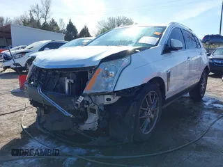 2014 Cadillac SRX Performance Collection with VIN 3GYFNCE31ES646075, listed as a IAAI auction lot 41856378 with 172,379 mi miles. Bid and sale history available at carsss.com. Image 18.