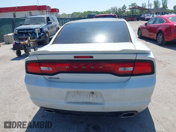 2014 Dodge Charger SE with VIN 2C3CDXBG2EH258886, listed as a IAAI auction lot 42104999 with 185,723 mi miles. Bid and sale history available at carsss.com. Image 16.