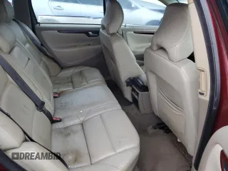 2004 Volvo V70 with VIN YV1SW59V642416626, listed as a Copart auction lot 42795645 with 231,943 mi miles and Salvage Title. Bid and sale history available at carsss.com. Image 10.
