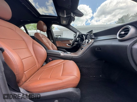 2020 Mercedes-Benz C 300 with VIN WDDWF8EB0LR541976, listed as a Copart auction lot 59666185 with 85,591 mi miles and Clean title. Bid and sale history available at DreamBid. Image 5.