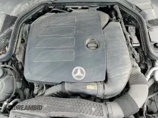 2019 Mercedes-Benz C 300 z VIN WDDWJ8DB0KF781187, wystawiony jako Copart lot #70560945 z przebiegiem 45 567 mil mil oraz Szkoda całkowita • Salvage title. Historia ofert i sprzedaży dostępna na DreamBid. Obrazek 16.