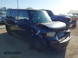 2006 Scion xB z VIN JTLKT324864100807, wystawiony jako IAAI lot #42234293 z przebiegiem 147 718 mil mil oraz . Historia ofert i sprzedaży dostępna na DreamBid. Obrazek 1.