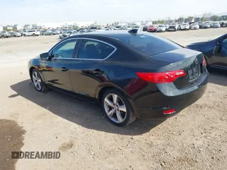 2013 Acura ILX Premium Pkg with VIN 19VDE1F5XDE003179, listed as a IAAI auction lot 41688274 with 186,470 mi miles. Bid and sale history available at carsss.com. Image 3.