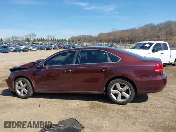 2012 Volkswagen Passat SE z VIN 1VWBP7A38CC087300, wystawiony jako IAAI lot #41752522 z przebiegiem 266 958 mil mil oraz . Historia ofert i sprzedaży dostępna na DreamBid. Obrazek 14.