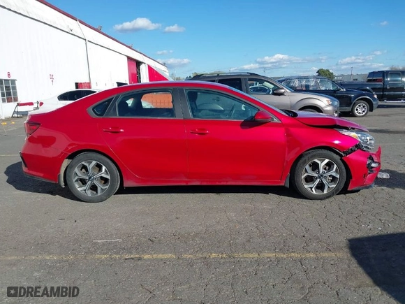 2021 Kia Forte LXS with VIN 3KPF24AD0ME364090, listed as a IAAI auction lot 41744506 with 45,781 mi miles. Bid and sale history available at carsss.com. Image 13.
