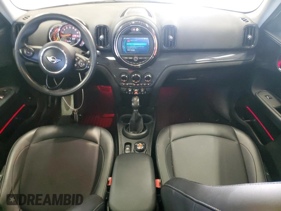 2019 MINI Countryman Cooper with VIN WMZYV5C54K3F58009, listed as a Copart auction lot 53679575 with 104,735 mi miles and Salvage title. Bid and sale history available at DreamBid. Image 8.