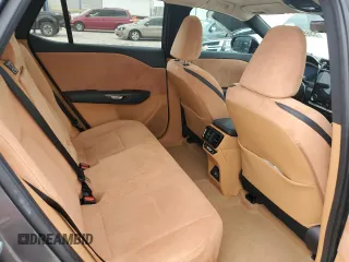 2023 Lexus RZ 450e Premium z VIN JTJAAAAB2PA010568, wystawiony jako Copart lot #53693974 z przebiegiem 12 046 mil mil oraz Szkody całkowita. Historia ofert i sprzedaży dostępna na DreamBid. Obrazek 11.