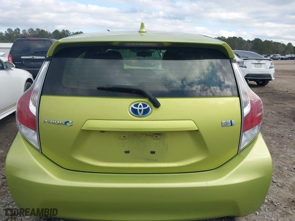 2015 Toyota Prius c One with VIN JTDKDTB36F1096872, listed as a IAAI auction lot 41202434 with 130,386 mi miles. Bid and sale history available at carsss.com. Image 16.