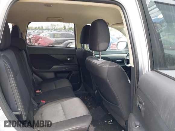 2017 Mitsubishi Outlander ES z VIN JA4AZ2A36HZ064804, wystawiony jako IAAI lot #42153351 z przebiegiem 115 714 mil mil oraz . Historia ofert i sprzedaży dostępna na DreamBid. Obrazek 8.