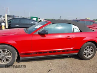 2005 Ford Mustang Deluxe with VIN 1ZVFT84N055191982, listed as a IAAI auction lot 41928428 with 94,495 mi miles. Bid and sale history available at carsss.com. Image 14.