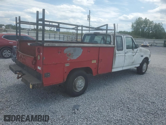 1996 Ford F-250 with VIN 1FTHX25HXTEA92699, listed as a Copart auction lot 58211345 with 396,760 mi miles and Clean title. Bid and sale history available at DreamBid. Image 3.