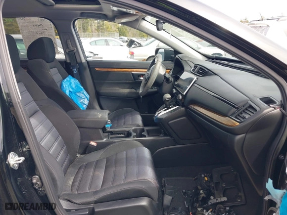 2018 Honda CR-V EX with VIN 7FARW2H53JE039268, listed as a IAAI auction lot 41922919 with 82,601 mi miles. Bid and sale history available at carsss.com. Image 5.