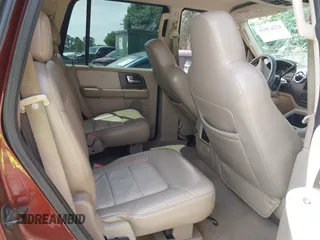 2006 Ford Expedition Eddie Bauer z VIN 1FMPU17506LA44450, wystawiony jako IAAI lot #42267018 z przebiegiem 265 891 mil mil oraz . Historia ofert i sprzedaży dostępna na DreamBid. Obrazek 8.
