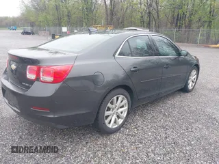 2015 Chevrolet Malibu LT with VIN 1G11D5SL5FF192737, listed as a IAAI auction lot 41902608 with 220,092 mi miles and . Bid and sale history available at DreamBid. Image 4.
