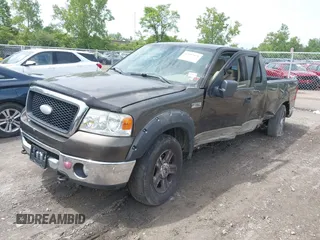 2008 Ford F-150 XLT с VIN 1FTPX14558FB88657, выставлен на аукционе IAAI как лот 42507471 с пробегом 105 893 миль миль и . История ставок и продаж доступна на DreamBid. Изображение 18.