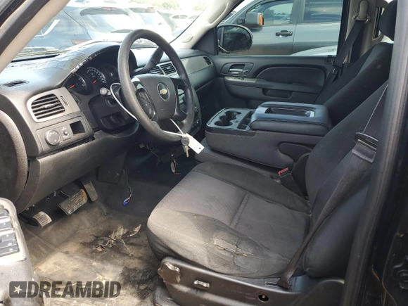 2014 Chevrolet Tahoe Commercial with VIN 1GNLC2E00ER164108, listed as a Copart auction lot 63034785 with 190,949 mi miles and Salvage title. Bid and sale history available at DreamBid. Image 7.
