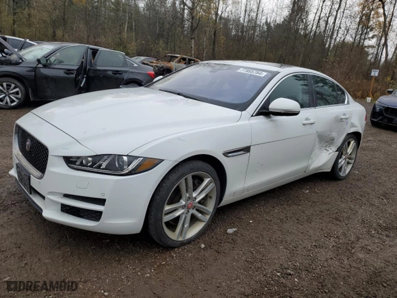 2017 Jaguar XE 35t Prestige with VIN SAJAK4BV9HCP13795, listed as a Copart auction lot 77985784 with 112,049 mi miles and Salvage Title. Bid and sale history available at carsss.com. Image 1.
