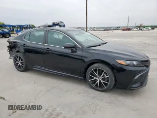 2021 Toyota Camry SE Nightshade with VIN 4T1G11AK6MU583802, listed as a Copart auction lot 51330545 with 6,827 mi miles and Salvage Title. Bid and sale history available at carsss.com. Image 4.