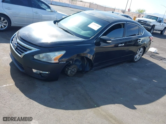 2013 Nissan Altima 3.5 SL with VIN 1N4BL3AP1DN443186, listed as a IAAI auction lot 42051445 with 164,696 mi miles. Bid and sale history available at carsss.com. Image 2.