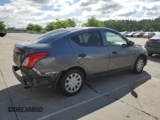 2016 Nissan Versa S Plus z VIN 3N1CN7AP1GL905656, wystawiony jako Copart lot #55961985 z przebiegiem 168 200 mil mil oraz Szkoda całkowita • Salvage title. Historia ofert i sprzedaży dostępna na DreamBid. Obrazek 3.