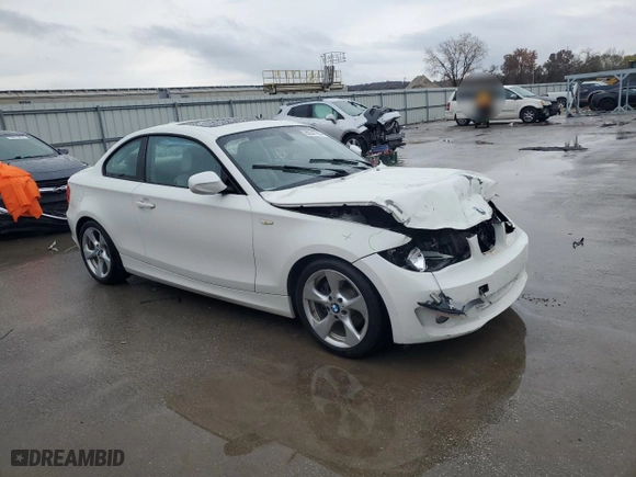2012 BMW 1 Series 128i with VIN WBAUP7C52CVP23334, listed as a Copart auction lot 80547784 with 87,609 mi miles and Salvage Title. Bid and sale history available at carsss.com. Image 4.