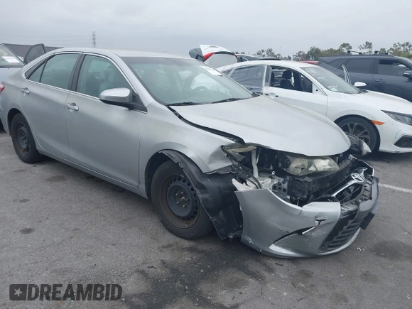 2015 Toyota Camry XLE z VIN 4T1BF1FK6FU953511, wystawiony jako IAAI lot #42377050 z przebiegiem 160 781 mil mil oraz . Historia ofert i sprzedaży dostępna na DreamBid. Obrazek 1.