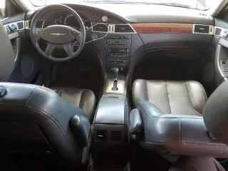 2004 Chrysler Pacifica z VIN 2C8GF68474R621401, wystawiony jako Copart lot #56626025 z przebiegiem 92 218 mil mil oraz Tytuł czysty. Historia ofert i sprzedaży dostępna na DreamBid. Obrazek 8.