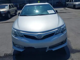 2012 Toyota Camry L with VIN 4T1BF1FK4CU061477, listed as a IAAI auction lot 42004963 with 286,689 mi miles. Bid and sale history available at carsss.com. Image 12.