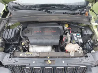 2016 Jeep Renegade Latitude with VIN ZACCJBBT6GPD56227, listed as a IAAI auction lot 41285549 with 107,906 mi miles and . Bid and sale history available at DreamBid. Image 10.