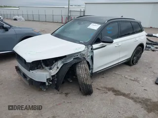 2020 Lincoln Corsair Standard z VIN 5LMCJ1C9XLUL01987, wystawiony jako IAAI lot #42044327 z przebiegiem 98 963 mil mil oraz . Historia ofert i sprzedaży dostępna na DreamBid. Obrazek 18.