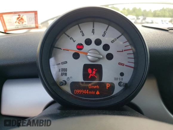2013 MINI Hardtop with VIN WMWSU3C57DT546947, listed as a Copart auction lot 62088645 with 99,944 mi miles and Salvage title. Bid and sale history available at DreamBid. Image 9.