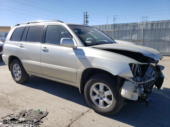 2003 Toyota Highlander with VIN JTEHF21A330108729, listed as a Copart auction lot 47134815 with 52,526 mi miles and Salvage Title. Bid and sale history available at carsss.com. Image 4.