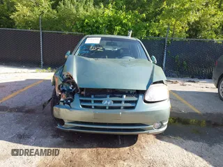 2005 Hyundai Accent GLS с VIN KMHCG35C85U325195, выставлен на аукционе IAAI как лот 42356839 с пробегом 61 072 миль миль и . История ставок и продаж доступна на DreamBid. Изображение 6.