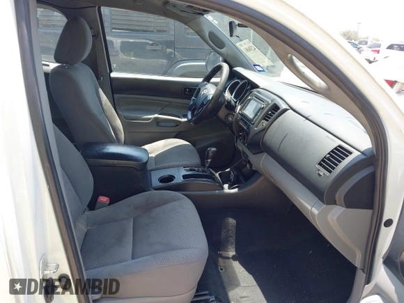 2014 Toyota Tacoma with VIN 5TFTX4CN8EX036394, listed as a IAAI auction lot 42306881 with 256,655 mi miles and . Bid and sale history available at DreamBid. Image 5.