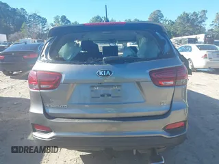 2019 Kia Sorento LX V6 with VIN 5XYPGDA55KG483672, listed as a IAAI auction lot 41043216 with 163,173 mi miles. Bid and sale history available at carsss.com. Image 15.