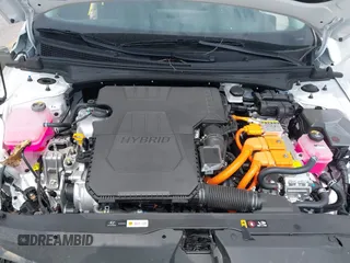 2025 Hyundai Elantra Limited z VIN KMHLN4DJ5SU134793, wystawiony jako IAAI lot #42044140 z przebiegiem 808 mil mil oraz . Historia ofert i sprzedaży dostępna na DreamBid. Obrazek 10.