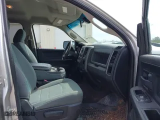 2013 Ram 2500 Tradesman with VIN 3C6UR5CL2DG553493, listed as a IAAI auction lot 41745488 with 242,474 mi miles. Bid and sale history available at carsss.com. Image 5.