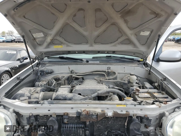 2006 Toyota Sequoia SR5 with VIN 5TDBT44AX6S272135, listed as a Copart auction lot 51696105 with 273,936 mi miles and Salvage Title. Bid and sale history available at DreamBid. Image 12.
