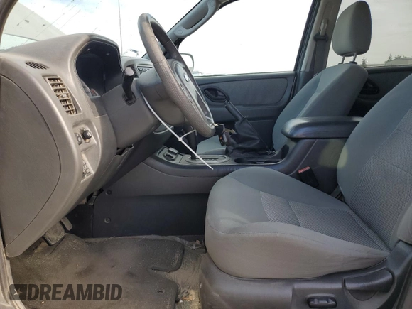 2006 Ford Escape Hybrid with VIN 1FMCU95H56KB21880, listed as a Copart auction lot 52235915 with 217,628 mi miles and Clean title. Bid and sale history available at DreamBid. Image 7.