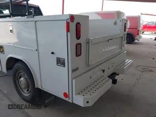 2017 Ford F-250 XL с VIN 1FDBF2A68HED79734, выставлен на аукционе IAAI как лот 42479755 с пробегом 59 208 миль миль и . История ставок и продаж доступна на DreamBid. Изображение 20.