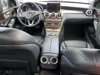 2018 Mercedes-Benz C 300 z VIN WDDWF4KB4JR312095, wystawiony jako Copart lot #60229255 z przebiegiem 105 109 mil mil oraz Szkoda całkowita • Salvage title. Historia ofert i sprzedaży dostępna na DreamBid. Obrazek 8.