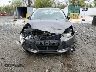 2013 Ford Focus SE with VIN 1FADP3F28DL241404, listed as a Copart auction lot 52759075 with 105,658 mi miles and Salvage Title. Bid and sale history available at carsss.com. Image 5.