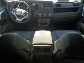 2006 Honda Ridgeline RTS z VIN 2HJYK16496H511588, wystawiony jako Copart lot #58240785 z przebiegiem 197 639 mil mil oraz Szkoda całkowita • Salvage title. Historia ofert i sprzedaży dostępna na DreamBid. Obrazek 8.